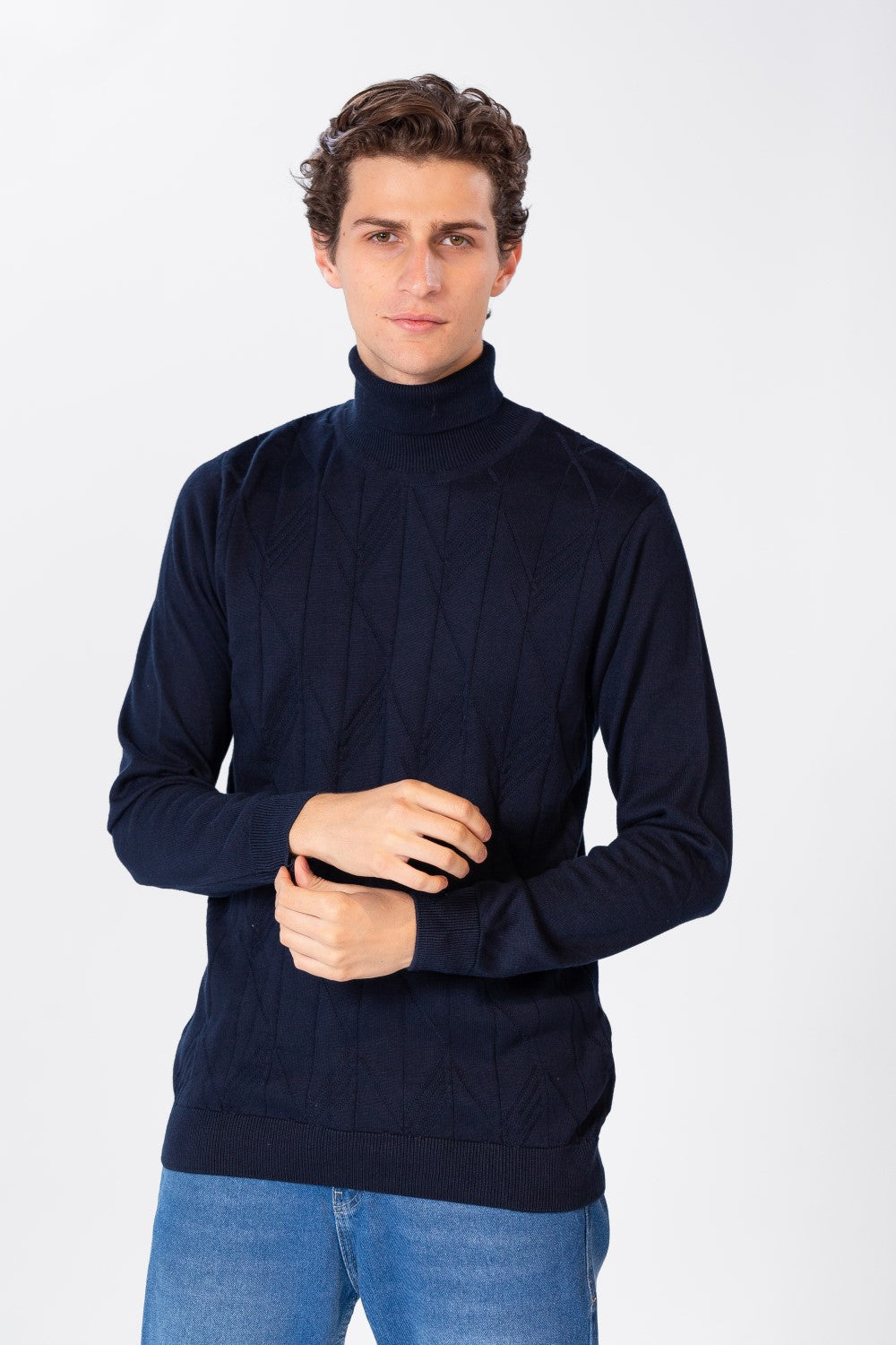 Men's Basic Pullover With High Collar And Long Sleeves