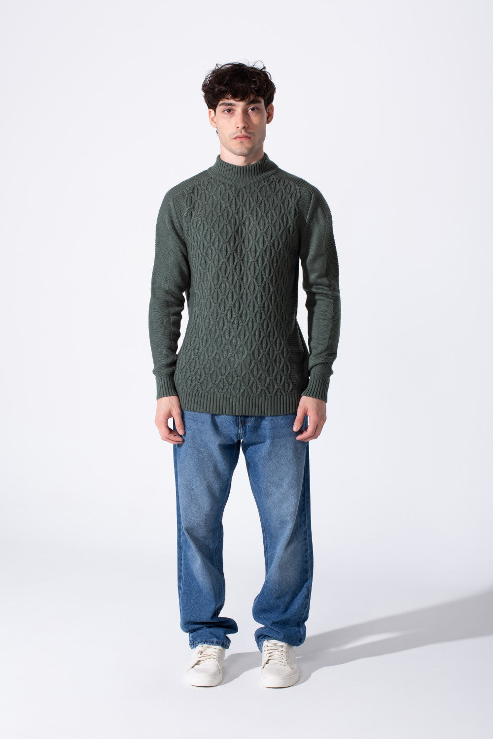 Men's High Quality Slim Fit Long Sleeves Pullover In Breathable Material