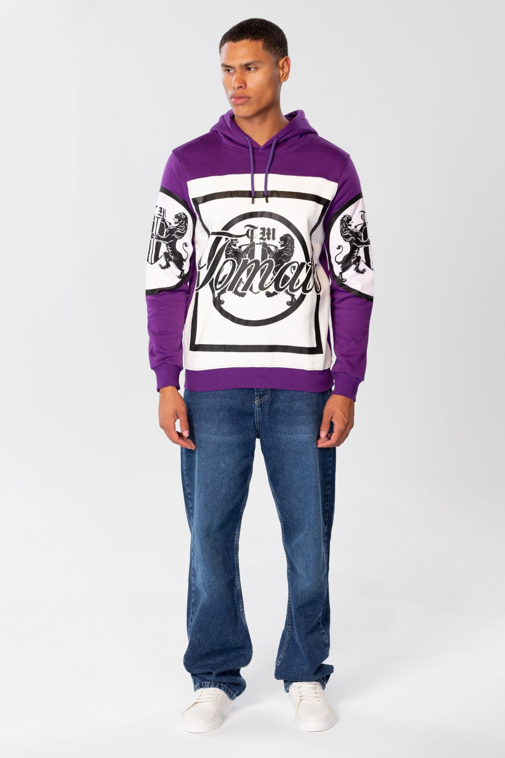 Men's Hoodie With Front And Shoulder Print And Long Sleeves