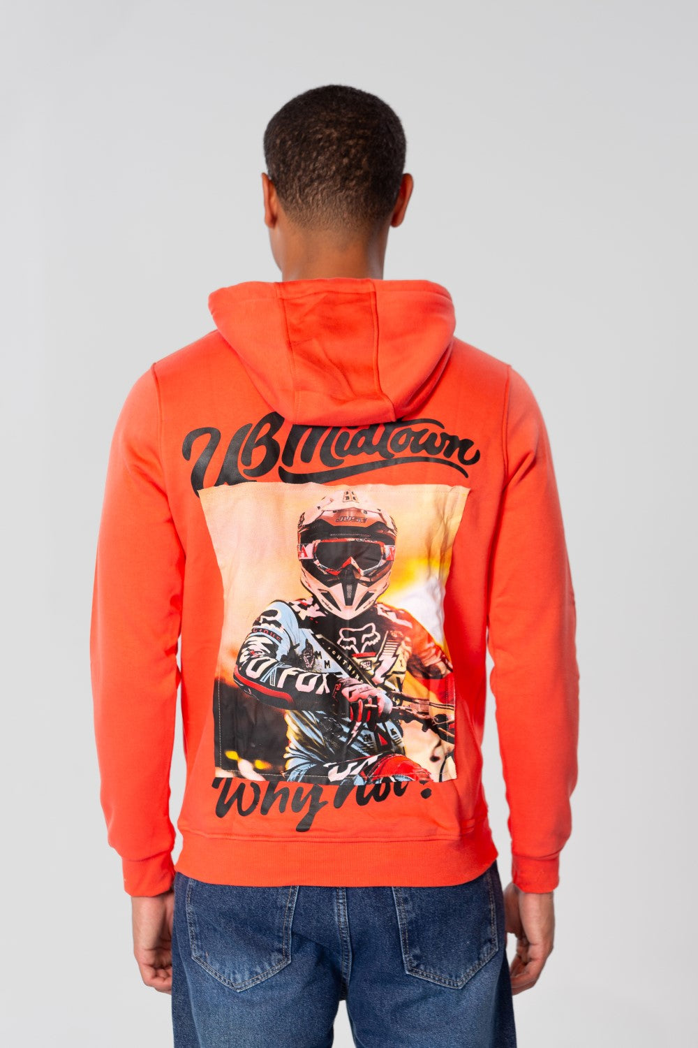 Men's Slim Fit Hoodie With Graphic Print On The Back