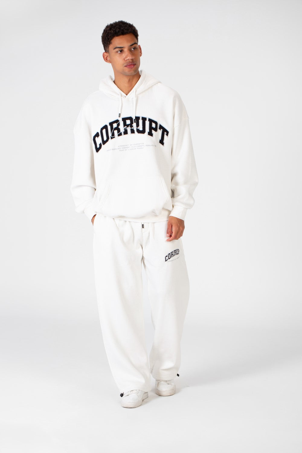 Men's Over Size Hood Sweatshirt With Front Print In Melton Material