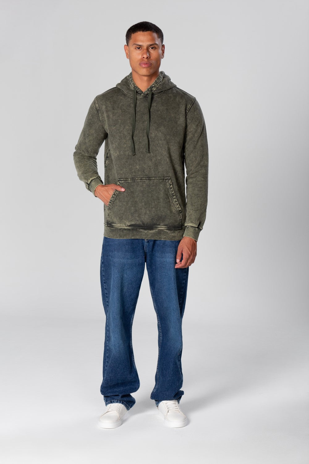 Men's Basic Hood Sweatshirt With Long Sleeves