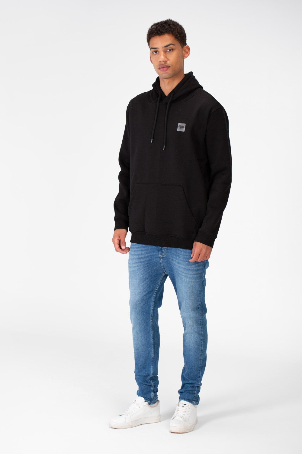 Men's Basic Plain Hoodie Sweatshirt With Pocket And Tomato Badge On The Front
