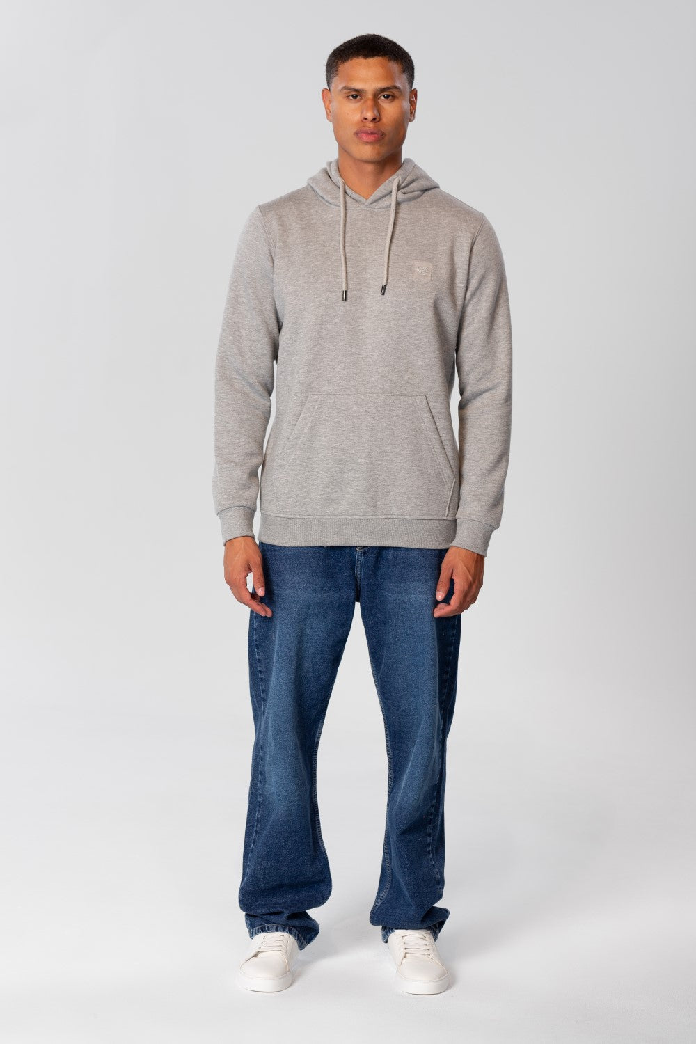 Men's Basic Plain Hoodie Sweatshirt With Pocket And Tomato Badge On The Front