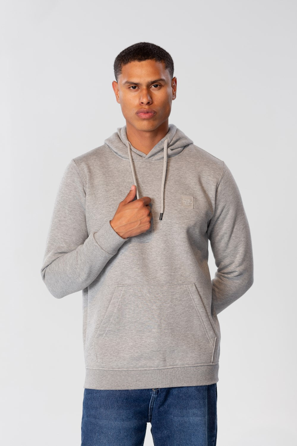 Men's Basic Plain Hoodie Sweatshirt With Pocket And Tomato Badge On The Front