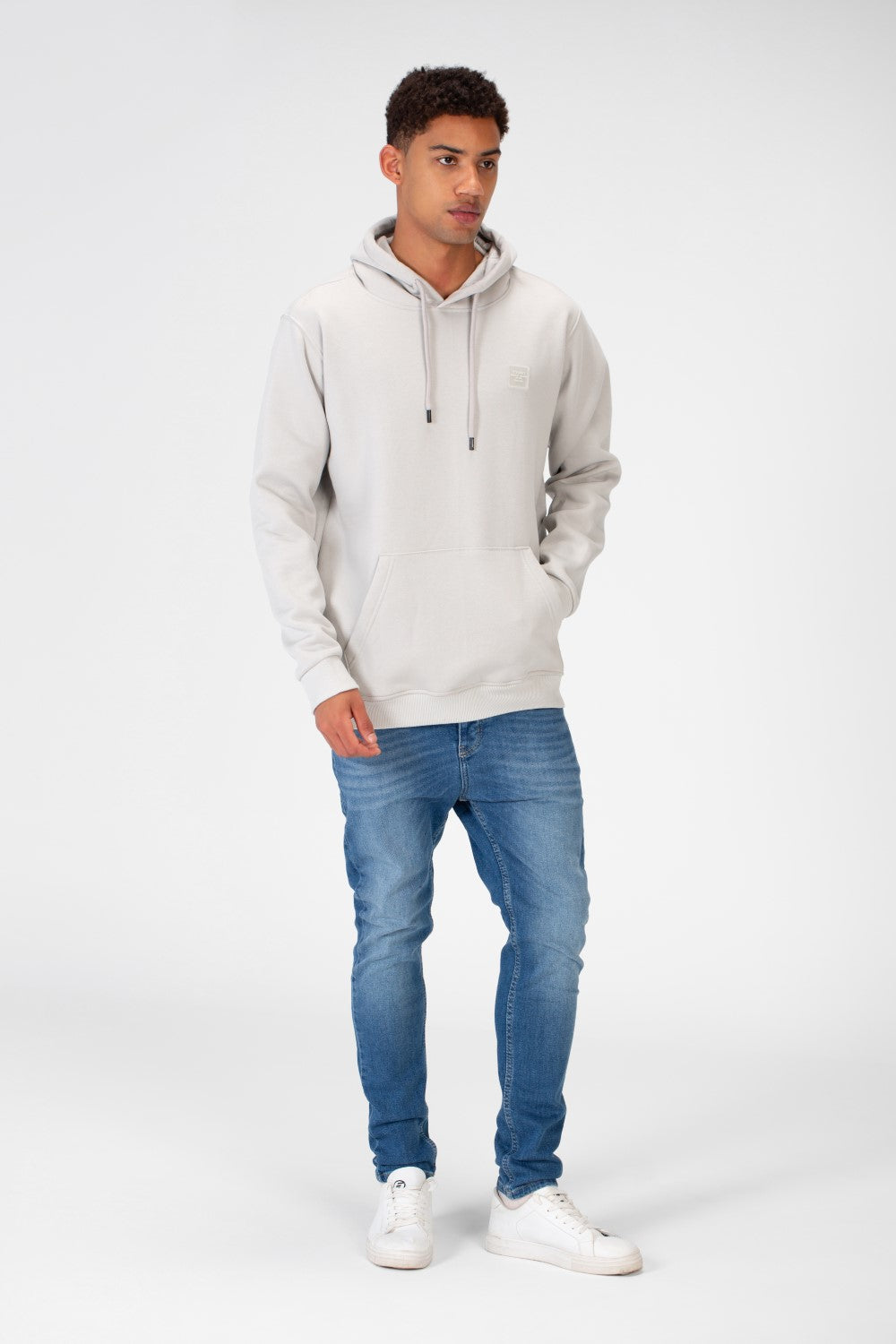 Men's Basic Plain Hoodie Sweatshirt With Pocket And Tomato Badge On The Front