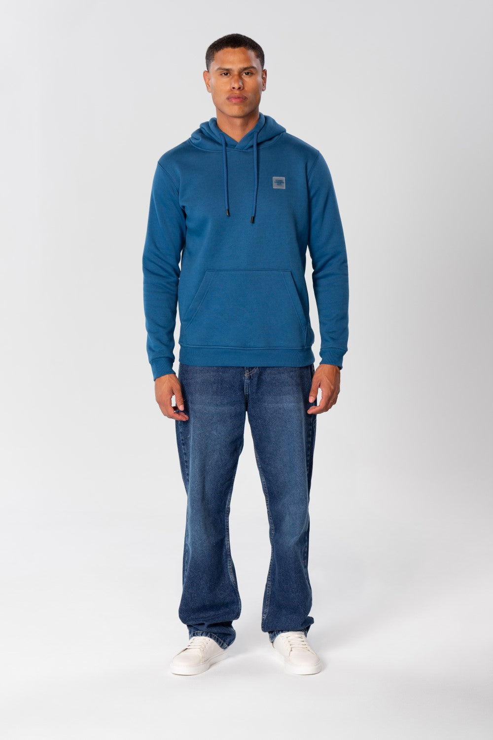 Men's Basic Plain Hoodie Sweatshirt With Pocket And Tomato Badge On The Front