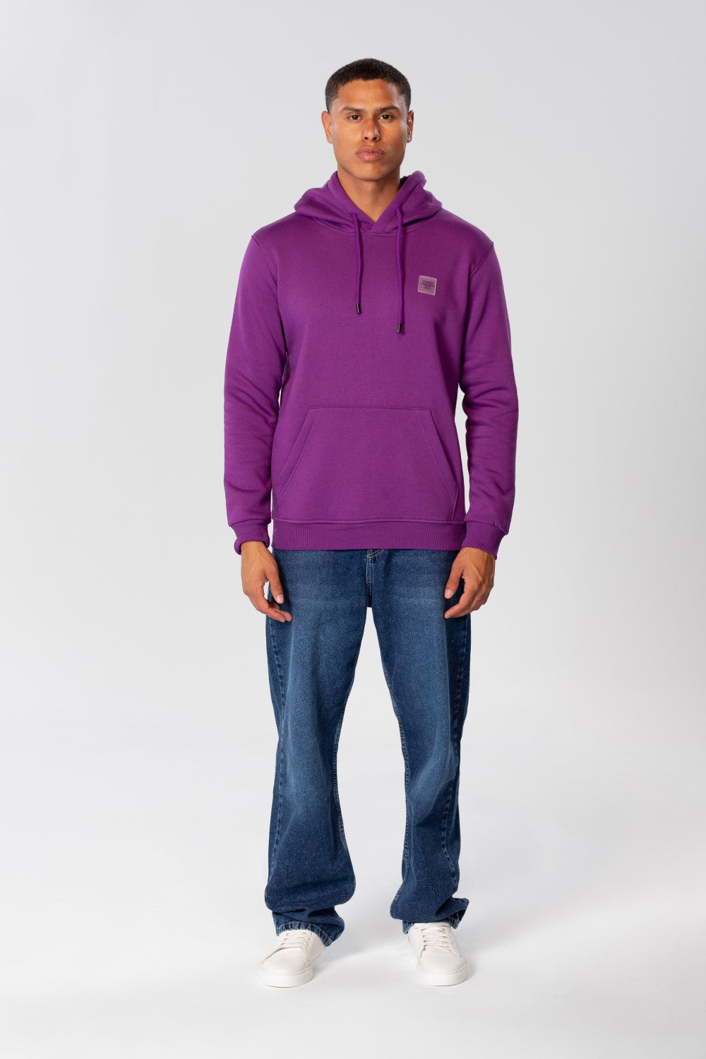 Men's Basic Plain Hoodie Sweatshirt With Pocket And Tomato Badge On The Front