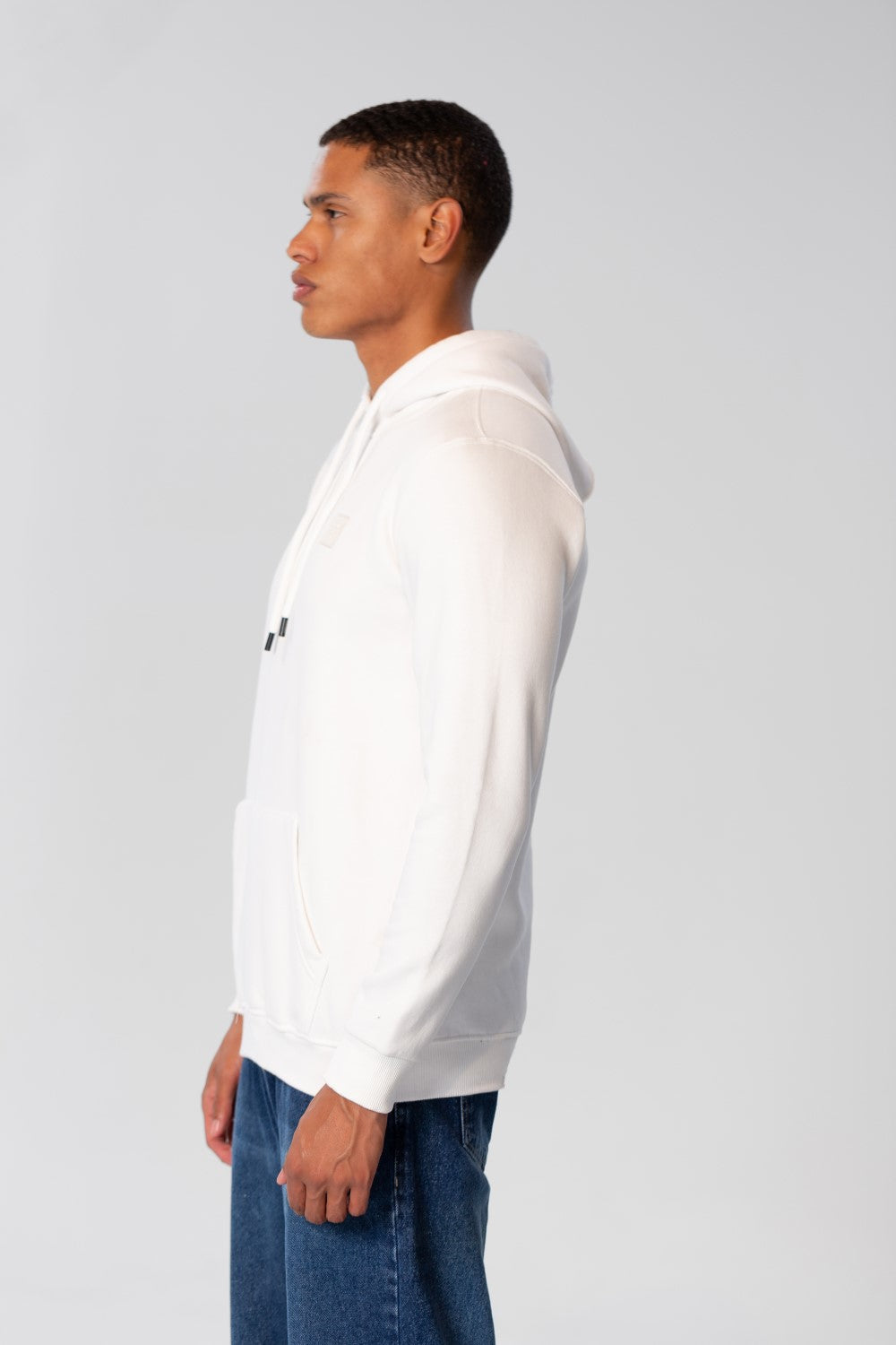 Men's Basic Plain Hoodie Sweatshirt With Pocket And Tomato Badge On The Front