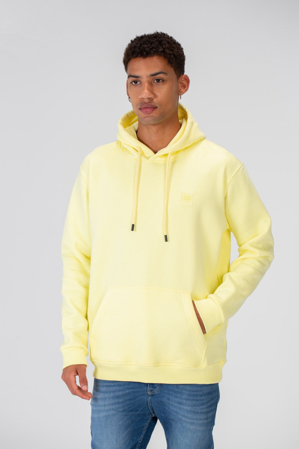 Men's Basic Plain Hoodie Sweatshirt With Pocket And Tomato Badge On The Front