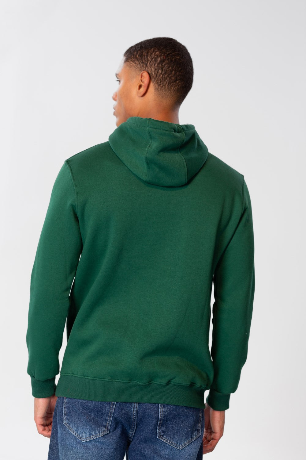 سويت شيرت هودي رجالي Slim Fit أساسي بجيب أمامي