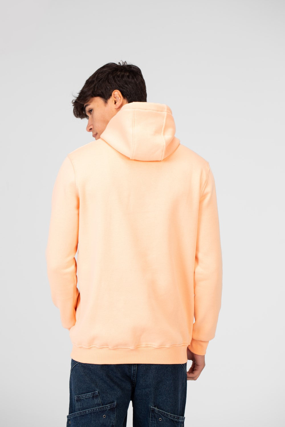 سويت شيرت هودي رجالي Slim Fit أساسي بجيب أمامي