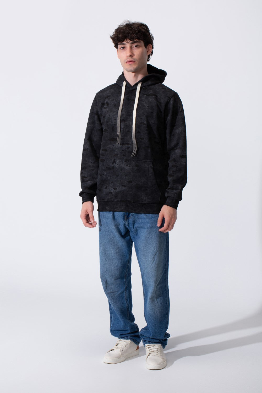 Men's Slim Fit Washed Hoodie Sweatshirt With A Front Kangaroo Pocket