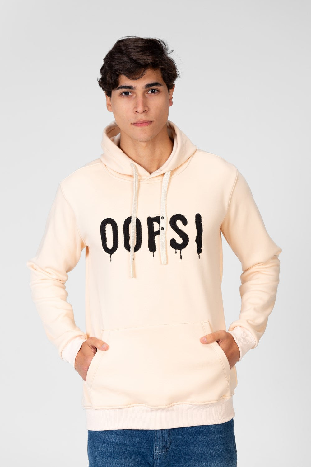 Men's Hooded Sweatshirt With Front Pocket And Long Sleeves