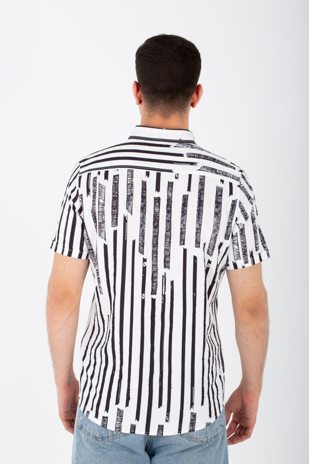 Mens Short Sleeve Striped Slim Fit Shirt In Printed Poplin Material