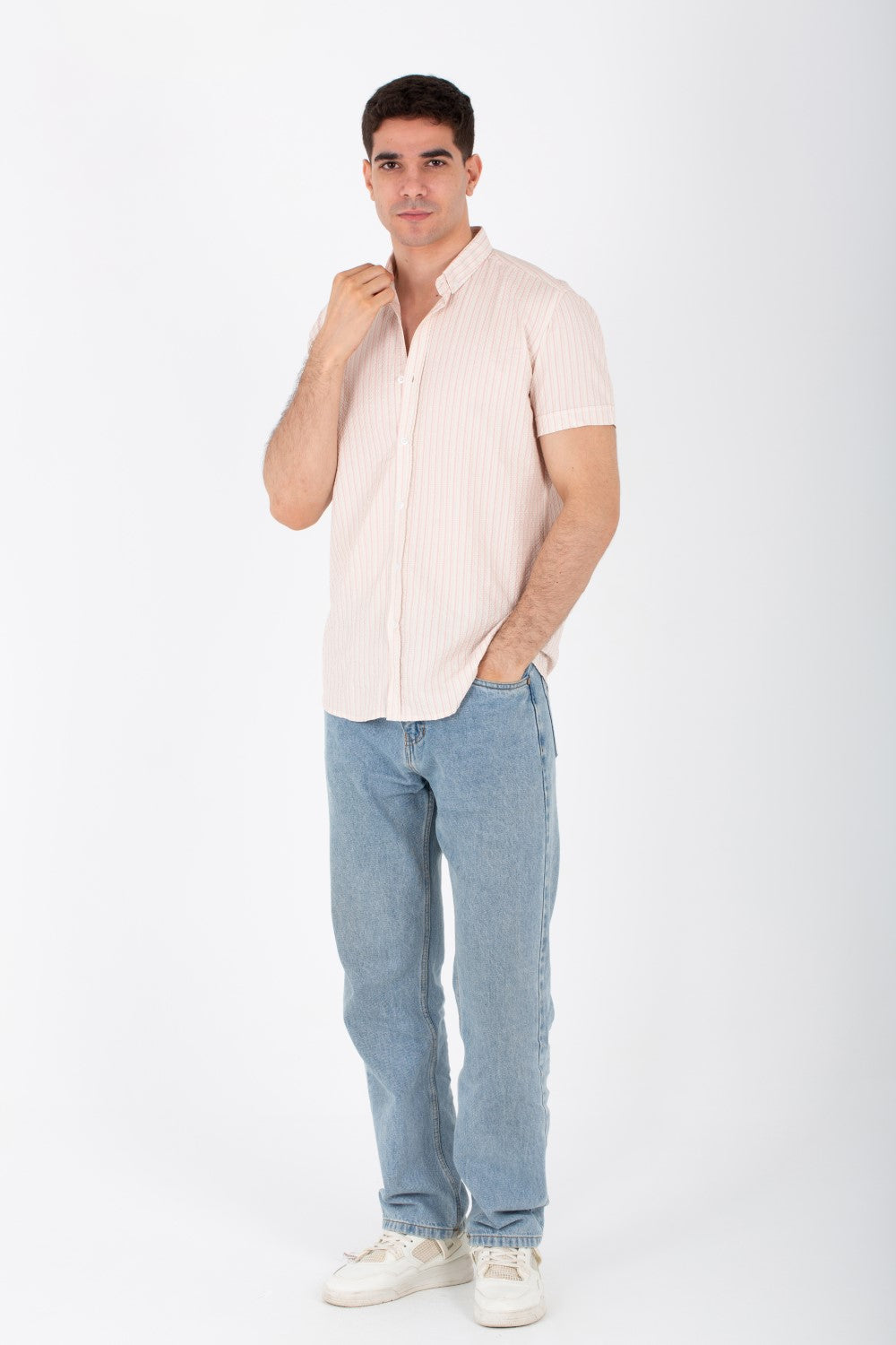Mens Striped Half Sleeve Shirt With A Collar And Buttons On The Front