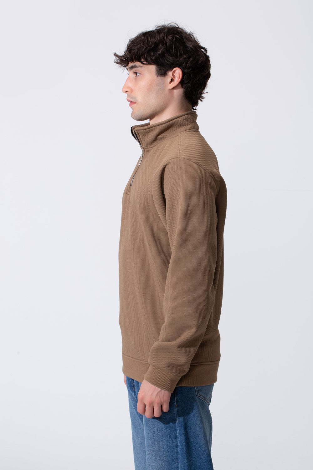 Men's Basic Half-Zip Slim Fit Long Sleeve Sweatshirt