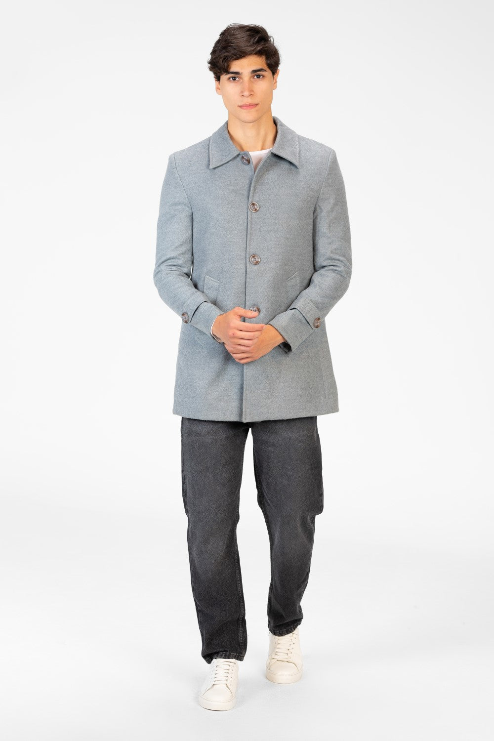 Men's Gogh Coat With Buttons And Front Pockets