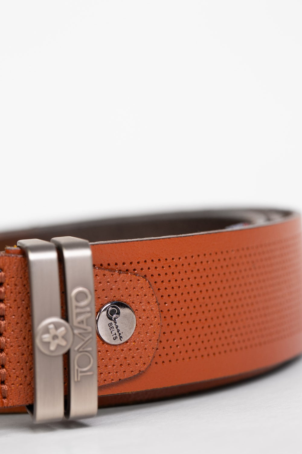 حزام جلد كاجوال رجالي من Tomato مع ثقوب نقطية