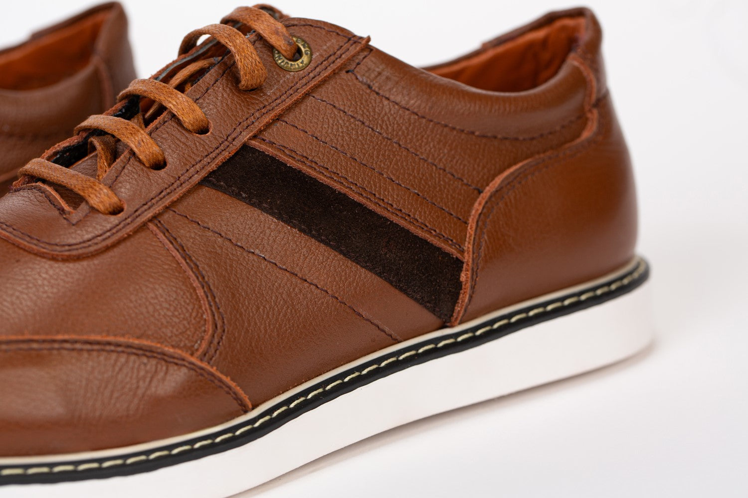 Mens Leather Shoes With Suede Part Suitable For Everyday Wear