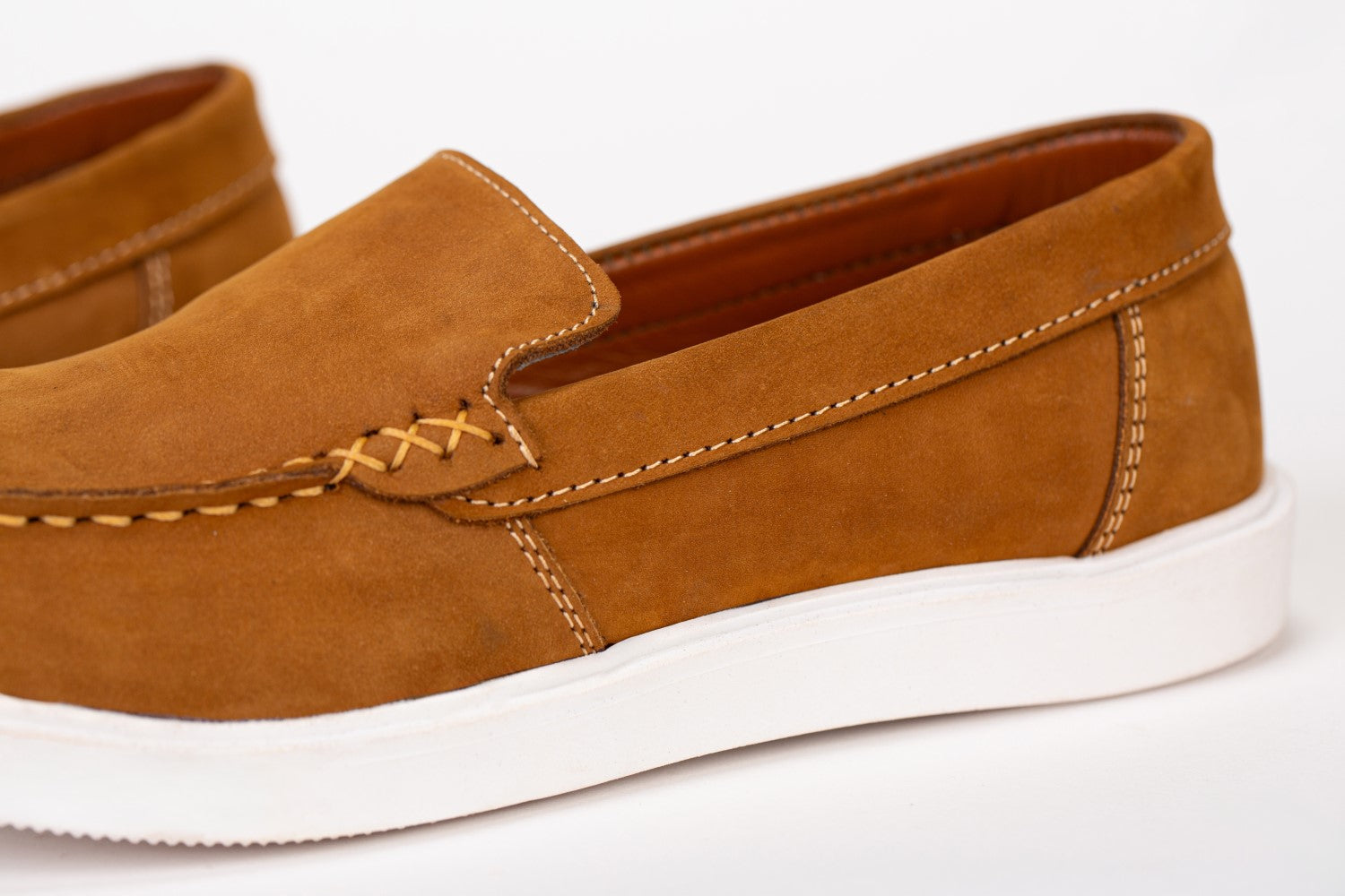 Mens Classic Suede Shoes With Comfortable Material
