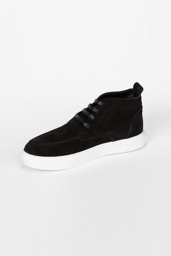 Men's High Top Suede Shoes With A Modern Design