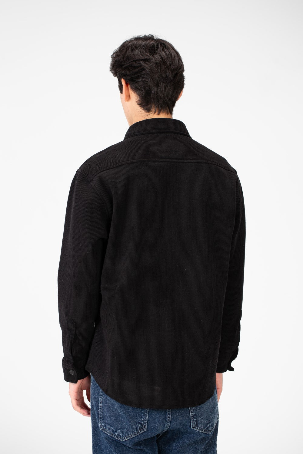 Men's Basic Velvet Shirt With Front Pockets And Long Sleeves