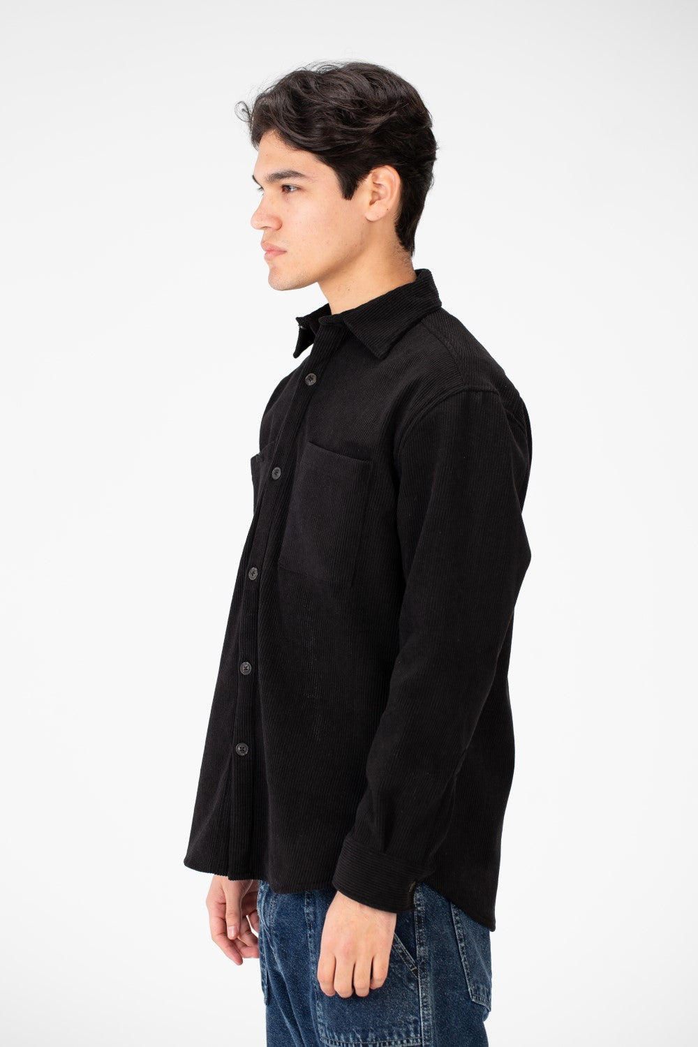 Men's Basic Velvet Shirt With Front Pockets And Long Sleeves