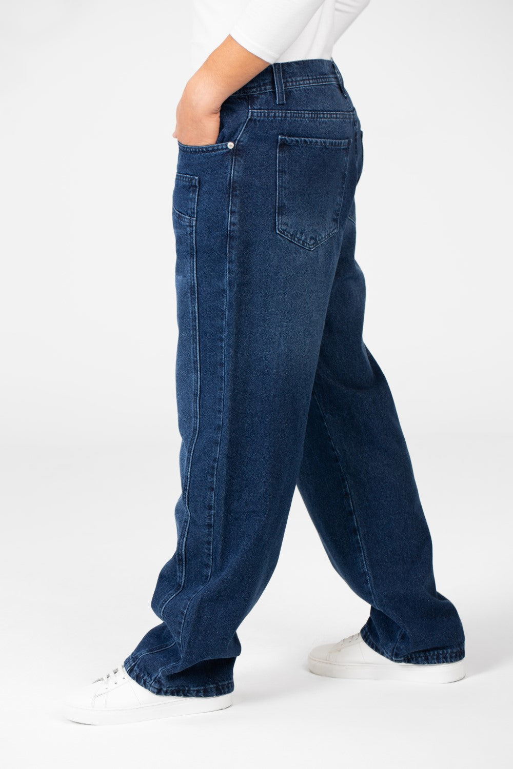 Men's Wide Leg Jeans Pants With Front Button Closure