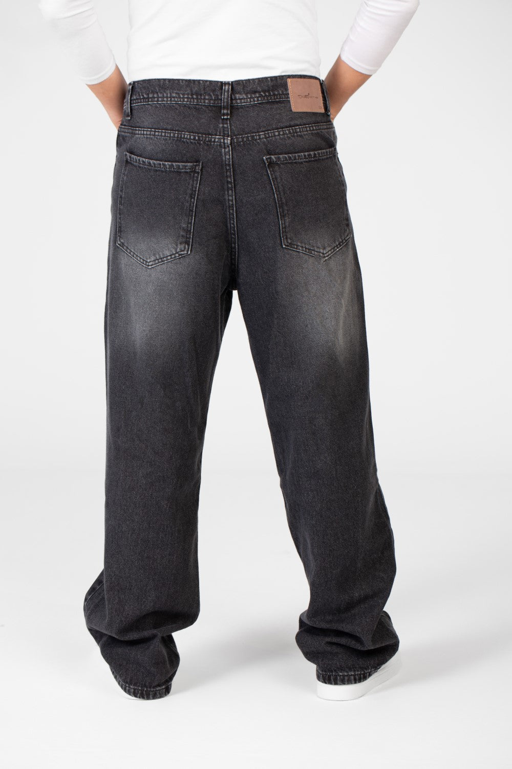 Men's Wide Leg Jeans Pants With Front Button Closure