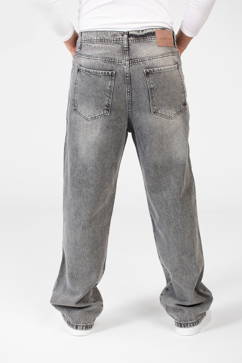 Men's Wide Leg Jeans Pants With Front Button Closure