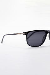 Men's Sunglasses With A Lightweight Design And Luxury Material Perfect For Everyday