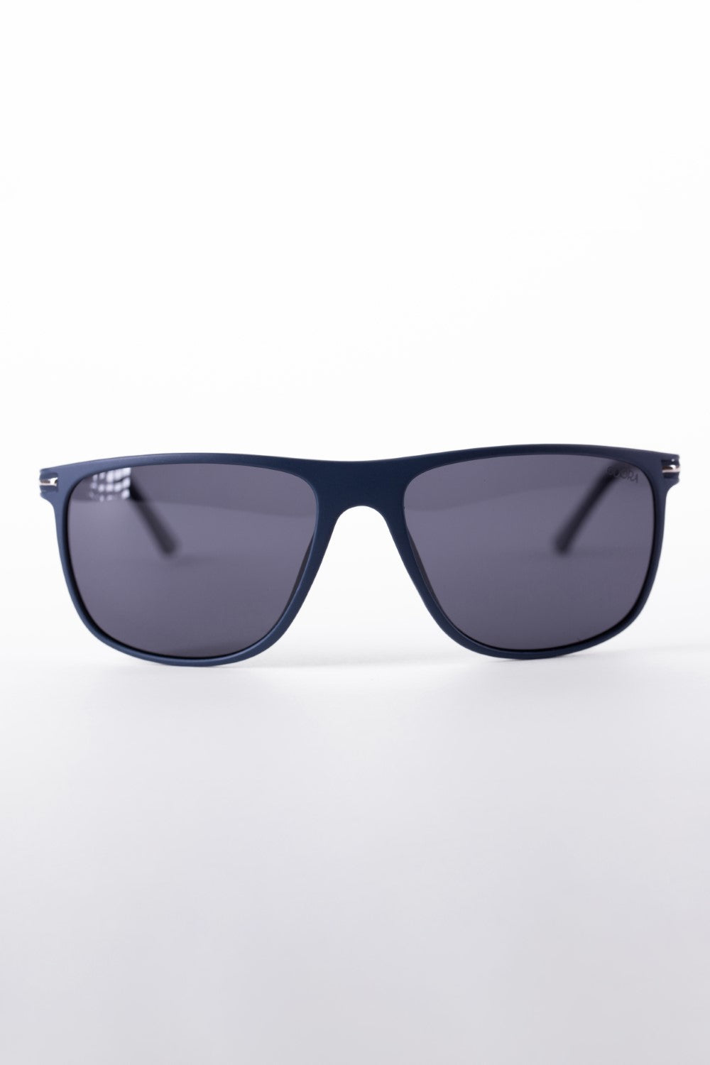 Men's Sunglasses With A Lightweight Design And Luxury Material Perfect For Everyday
