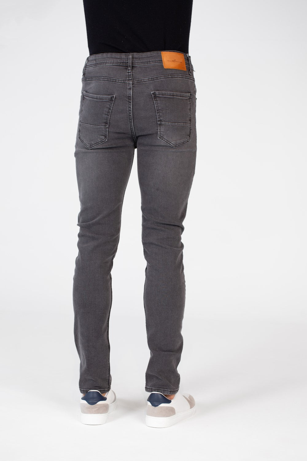 Men's Slim Fit Used Jeans Pants With Badge Tomato On The Back