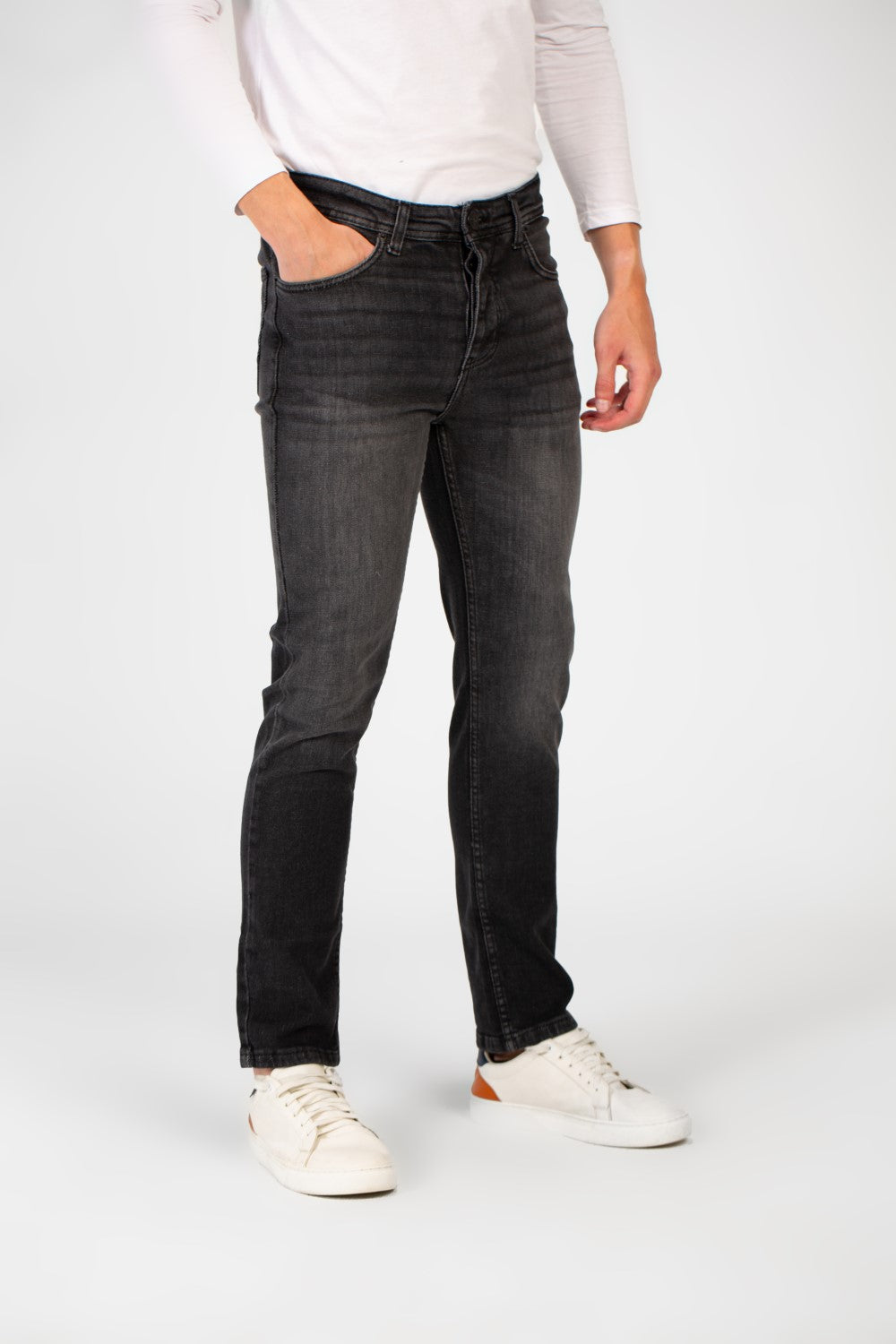 Men's Used Slim Fit Tomato Jeans Pants With Essential Details And Five Pockets
