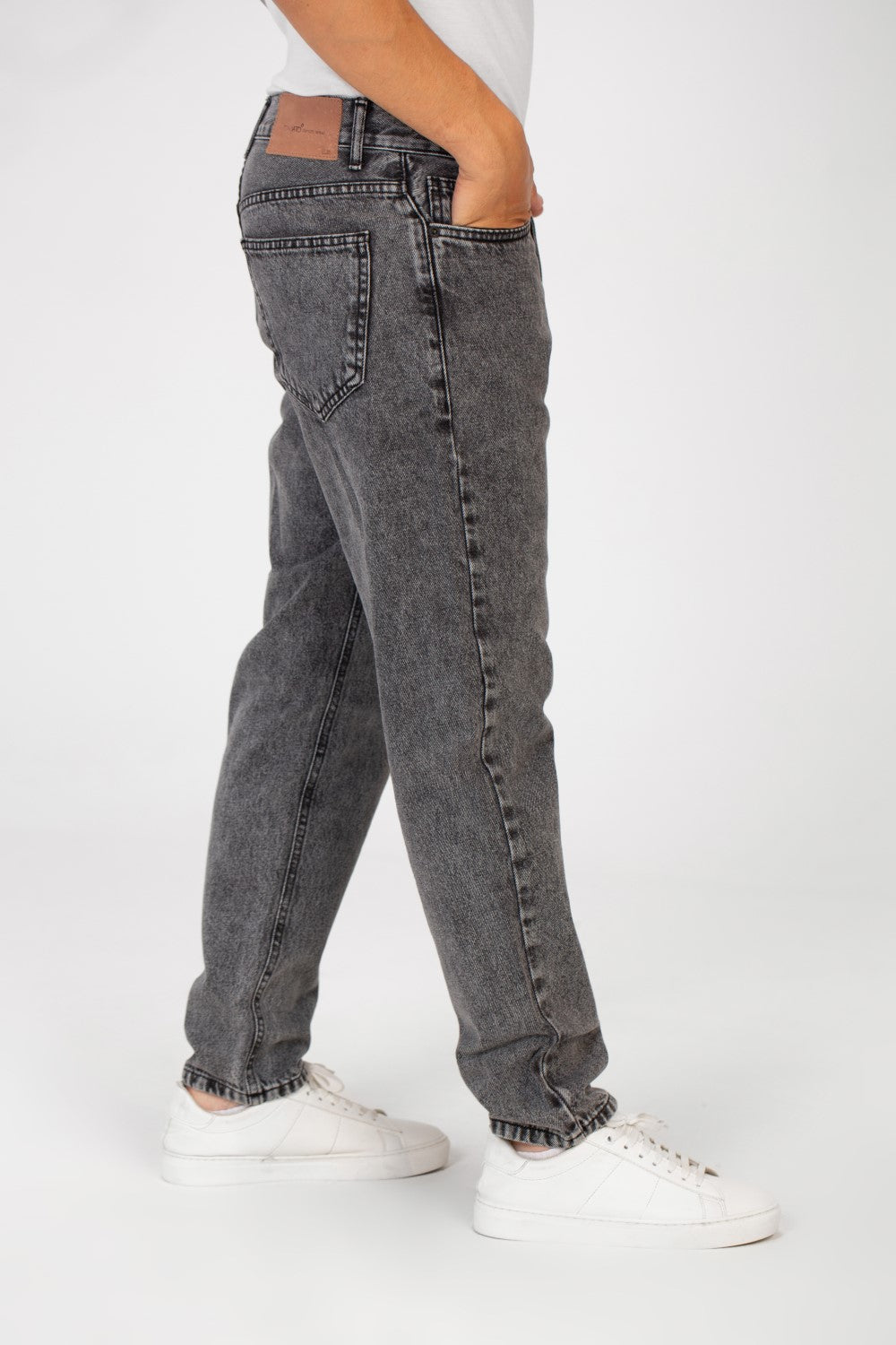 Men's Five Pockets Boyfriend Jeans Pants Trousers In Basic Details