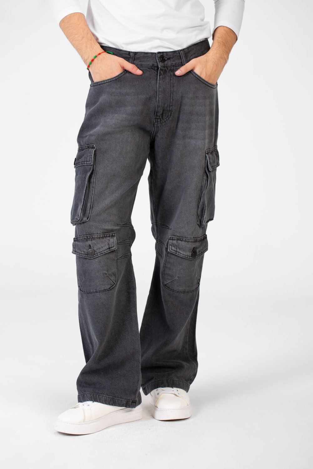 Men's Cargo Jeans Pants With Modern Pockets And A Comfortable Fit