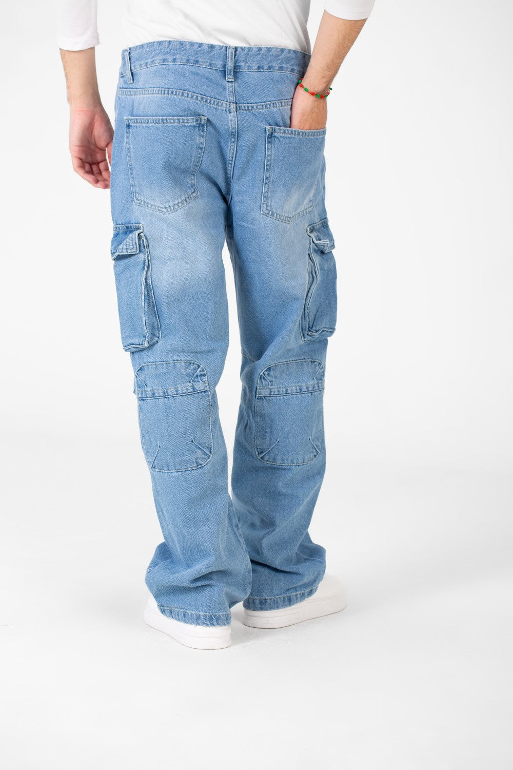 Men's Cargo Jeans Pants With Modern Pockets And A Comfortable Fit