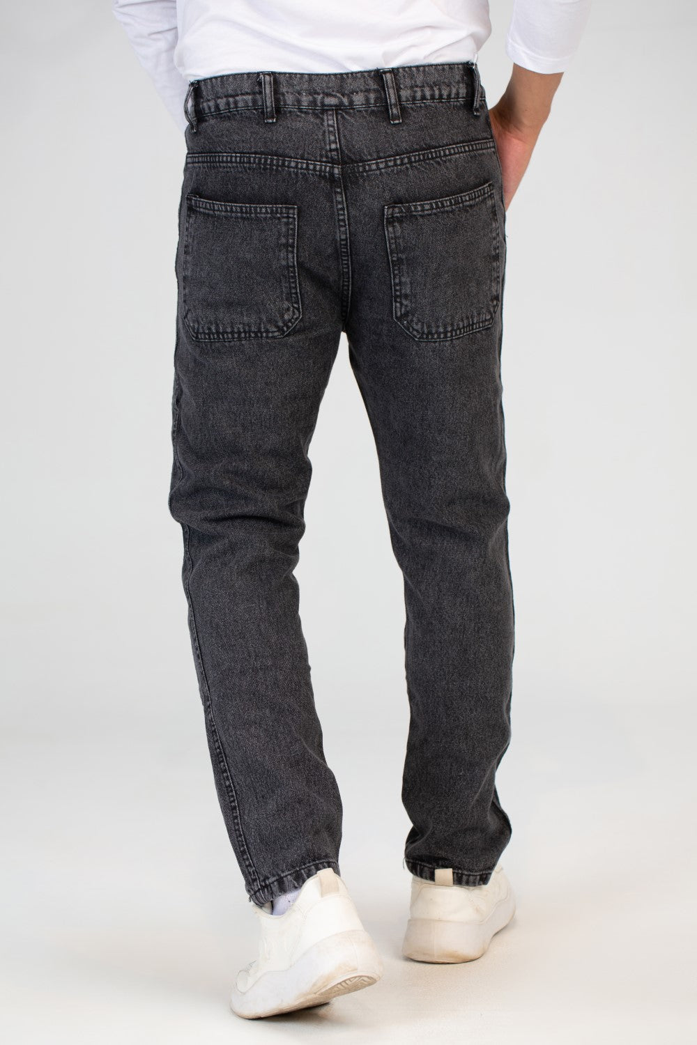 Mens Wide Leg Jeans With A Comfortable Fit And A High Waist