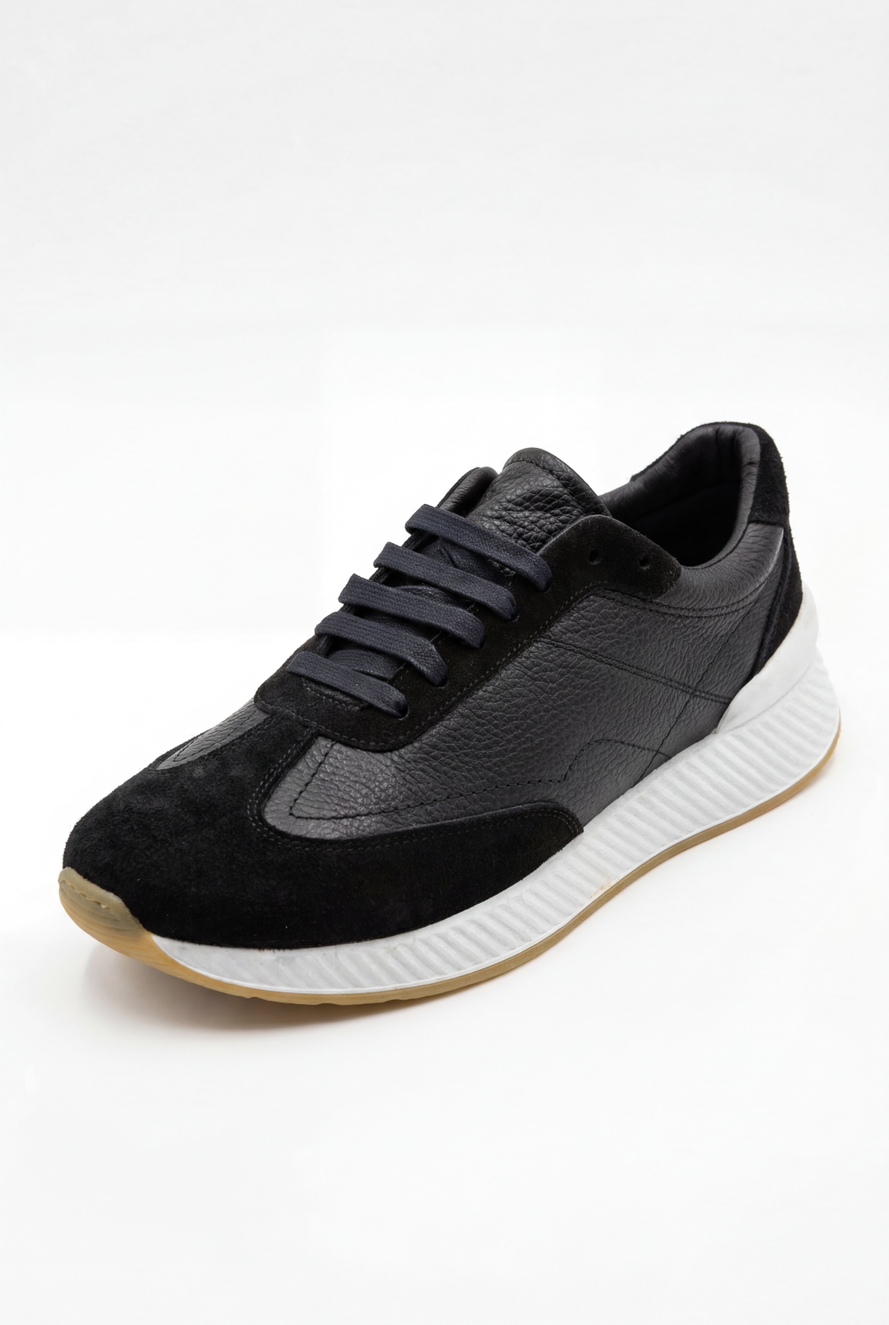 Men's Tomato Store Multi-Textured Upper Gum Rubber Comfy For Daily Use Shoes