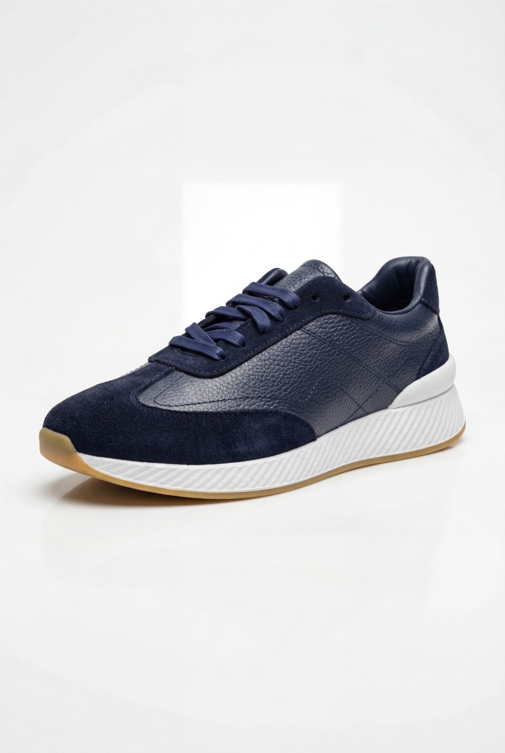 Men's Tomato Store Multi-Textured Upper Gum Rubber Comfy For Daily Use Shoes