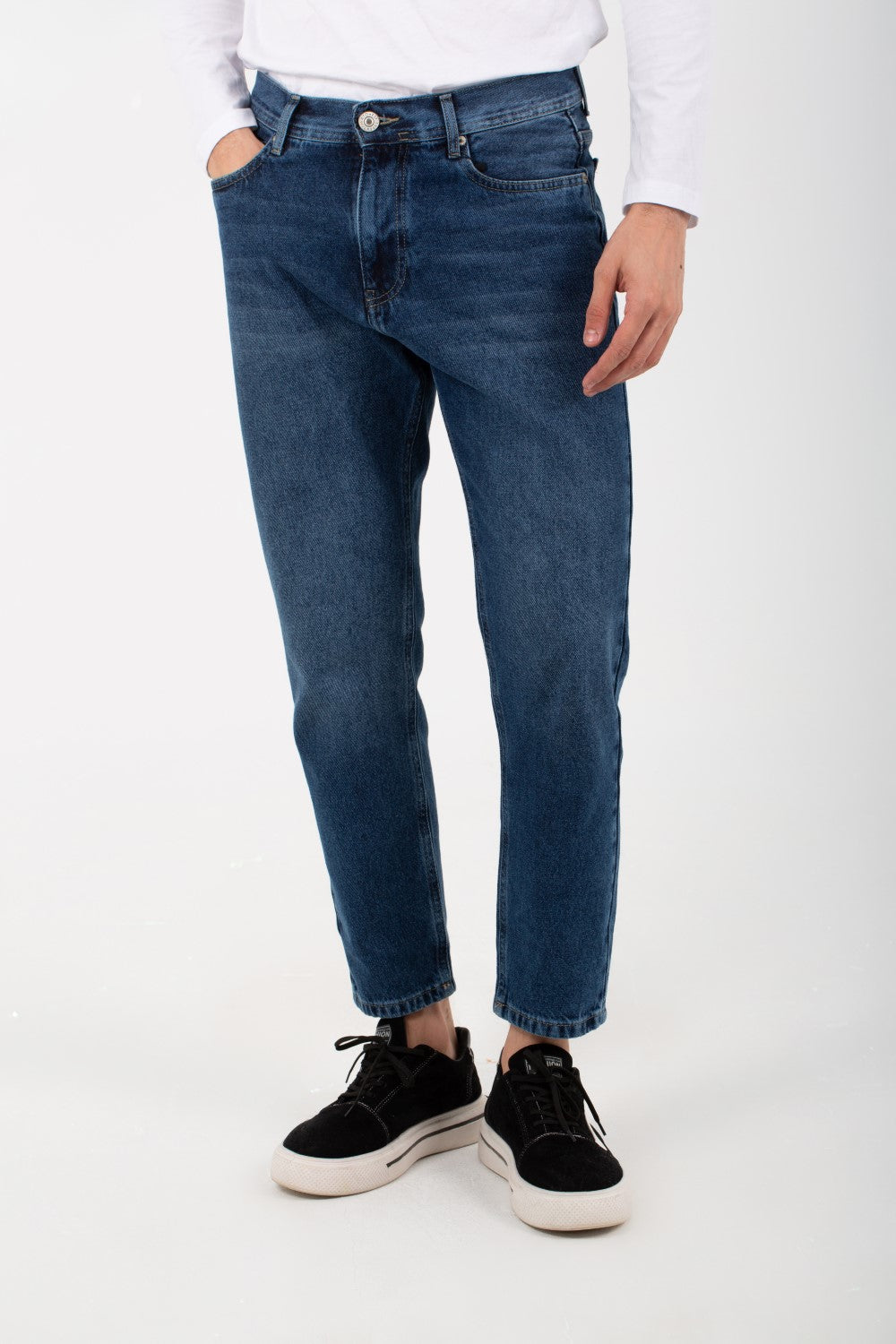 Mens Boy Friend Pants With A Comfortable Fit And A High Waist With Five Pockets
