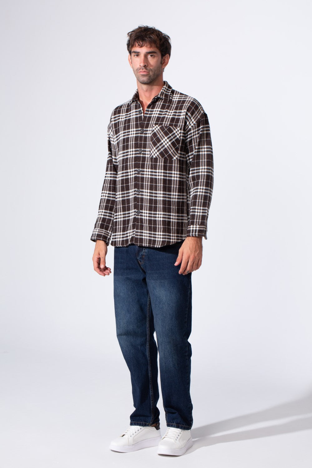 Men's Oversized Checked Shirt With Front Pocket And Long Sleeves