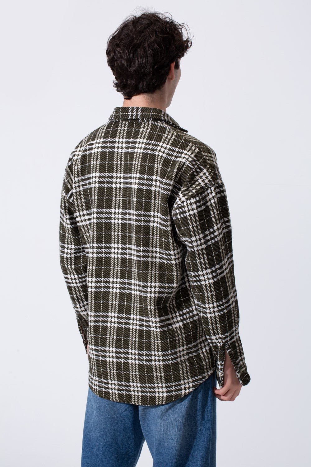 Men's Oversized Checked Shirt With Front Pocket And Long Sleeves