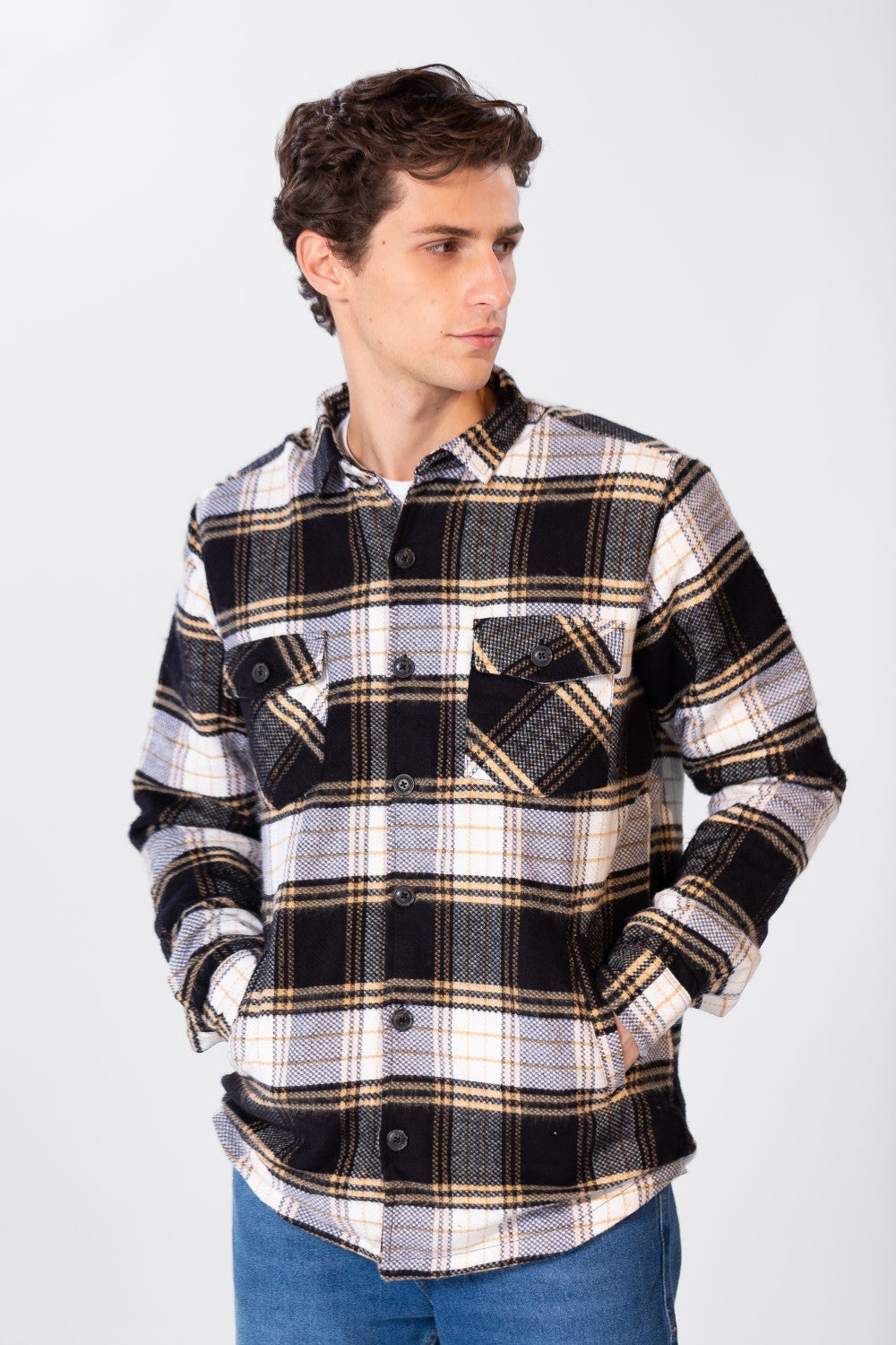 Men's Checked Regular Fit Shirt With Front Pockets