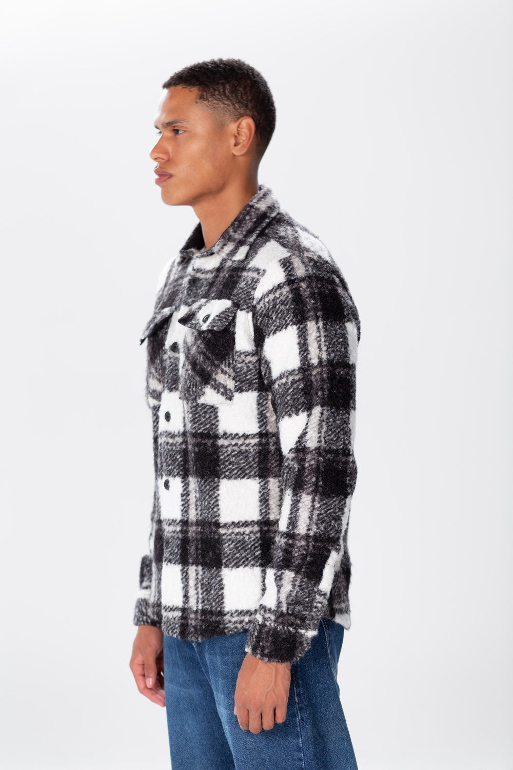 Men's Checked Wool Shirt With Collar And Long Sleeves