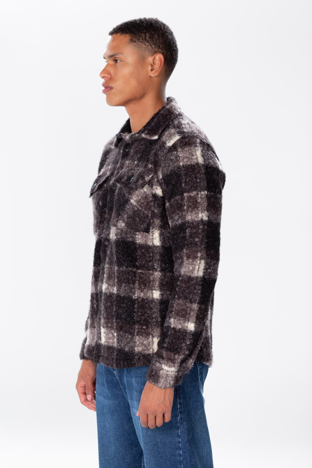 Men's Checked Shirt With Front Pockets And Long Sleeves