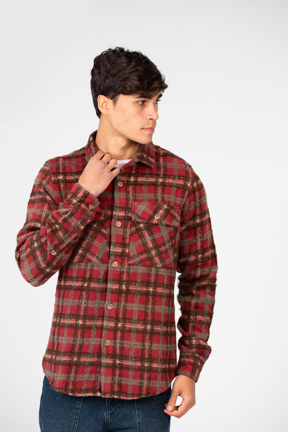 Men's Checked Shirt With Front Pockets And Button Closure