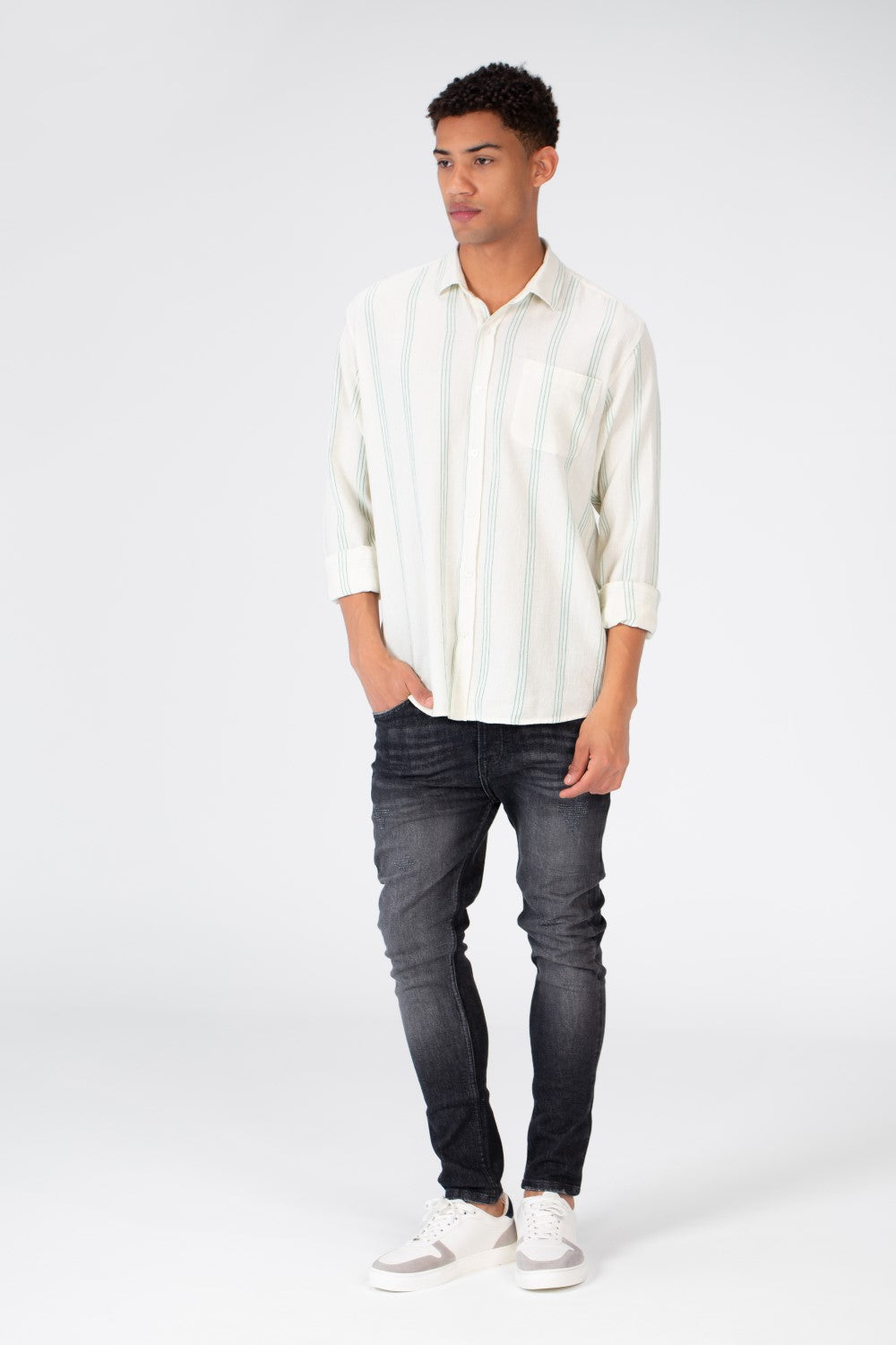 Men's Long Sleeve Slim Fit Striped Shirt With Front Pocket