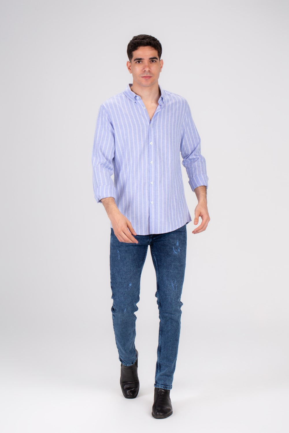 Men's Regular Fit Striped Details Long Sleeves Shirt Crafted From Soft Cotton For All Day Comfort